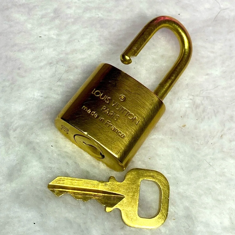 Louis Vuitton Lock & Key #310 - Picture 1 of 4